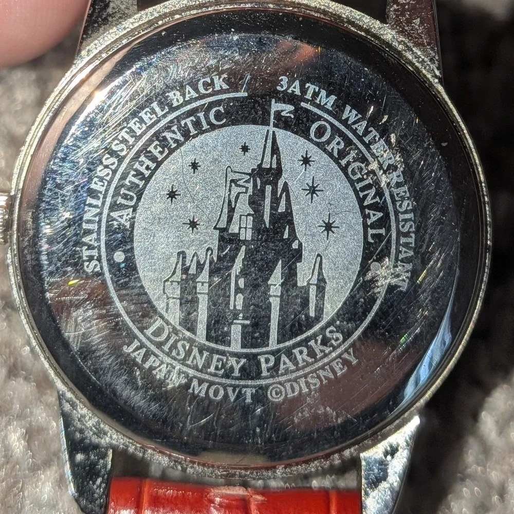 Disney Parks Mickey Minnie Christmas Watch Red Leather Crystal Bezel Japan‎ Movt